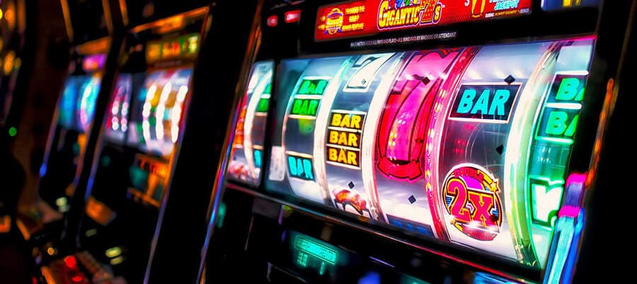 How Do Online Slots Work?